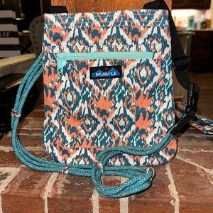 Kavu crossbody and wallet